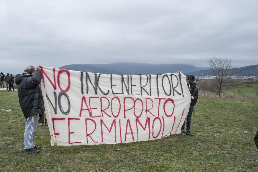 Domenica 21 ⁠Febbraio 2016 Camminata nei terreni Riprendiamoci il territorio